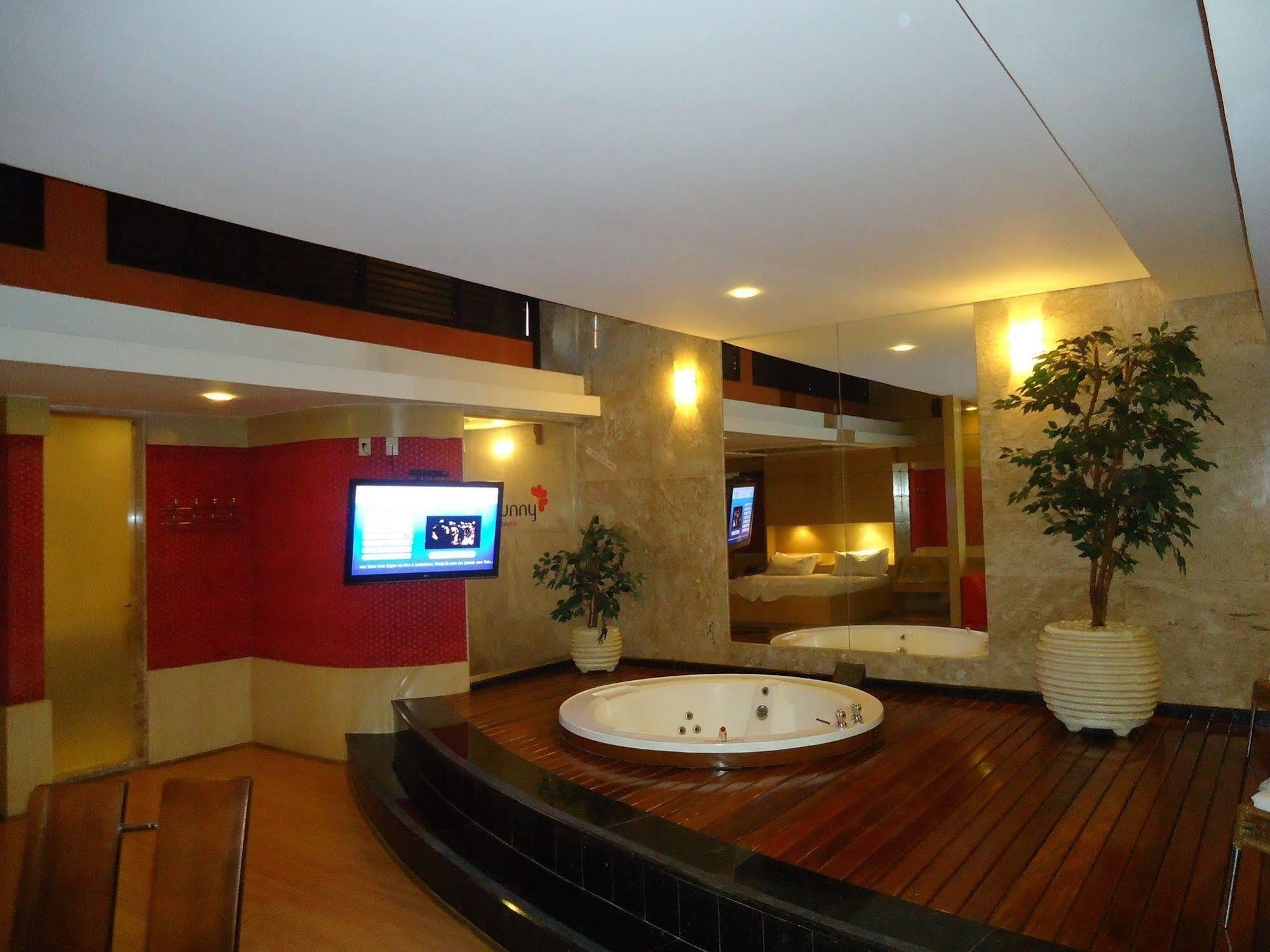 Motel Sunny (Adults Only) Belo Horizonte Exterior foto